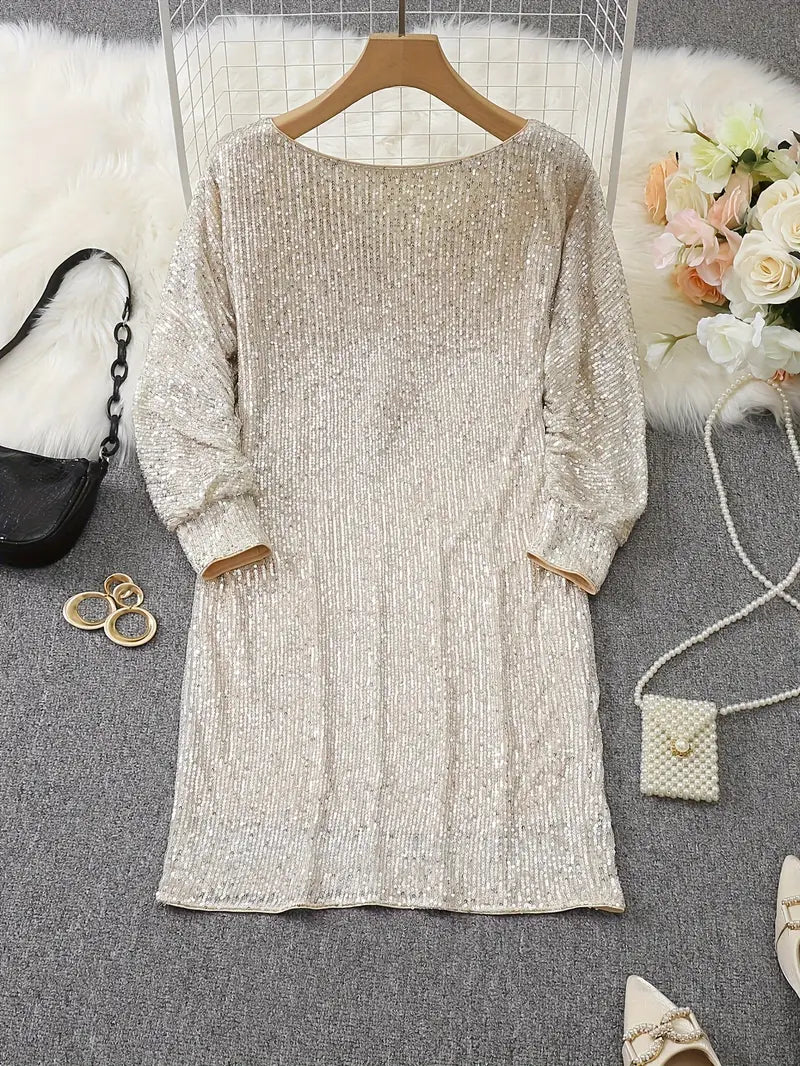 Robe à paillettes GlamLuxe avec éléments contrastés | Élégance et glamour pour les occasions spéciales