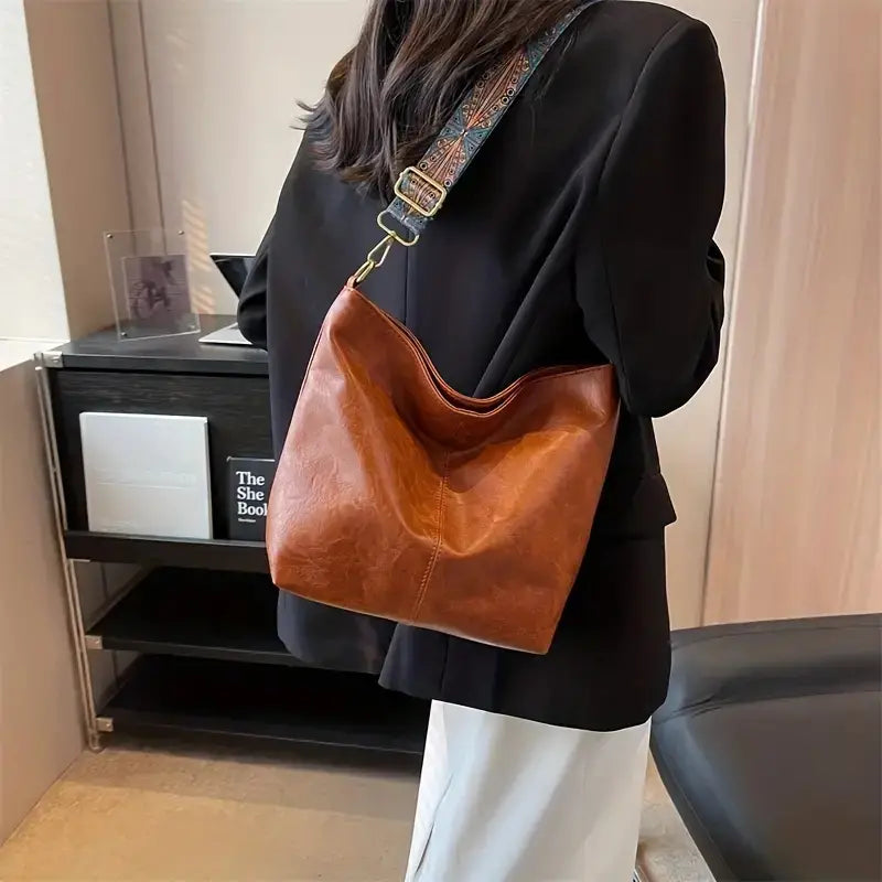 Zephirra Vintage Shoulder Bag | Elegant design | Classic style for every day
