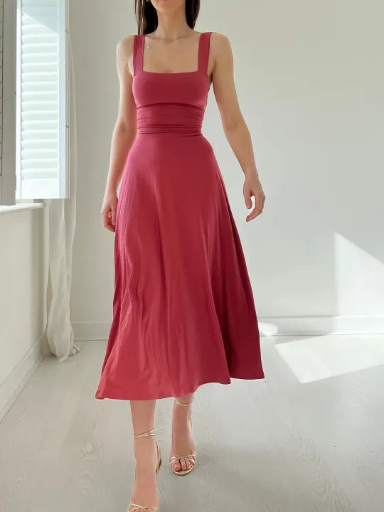 Elandra - Robe courte élégante coupe slim | Bretelles épaisses | Look d'été | Élégant et confortable pour les journées chaudes 