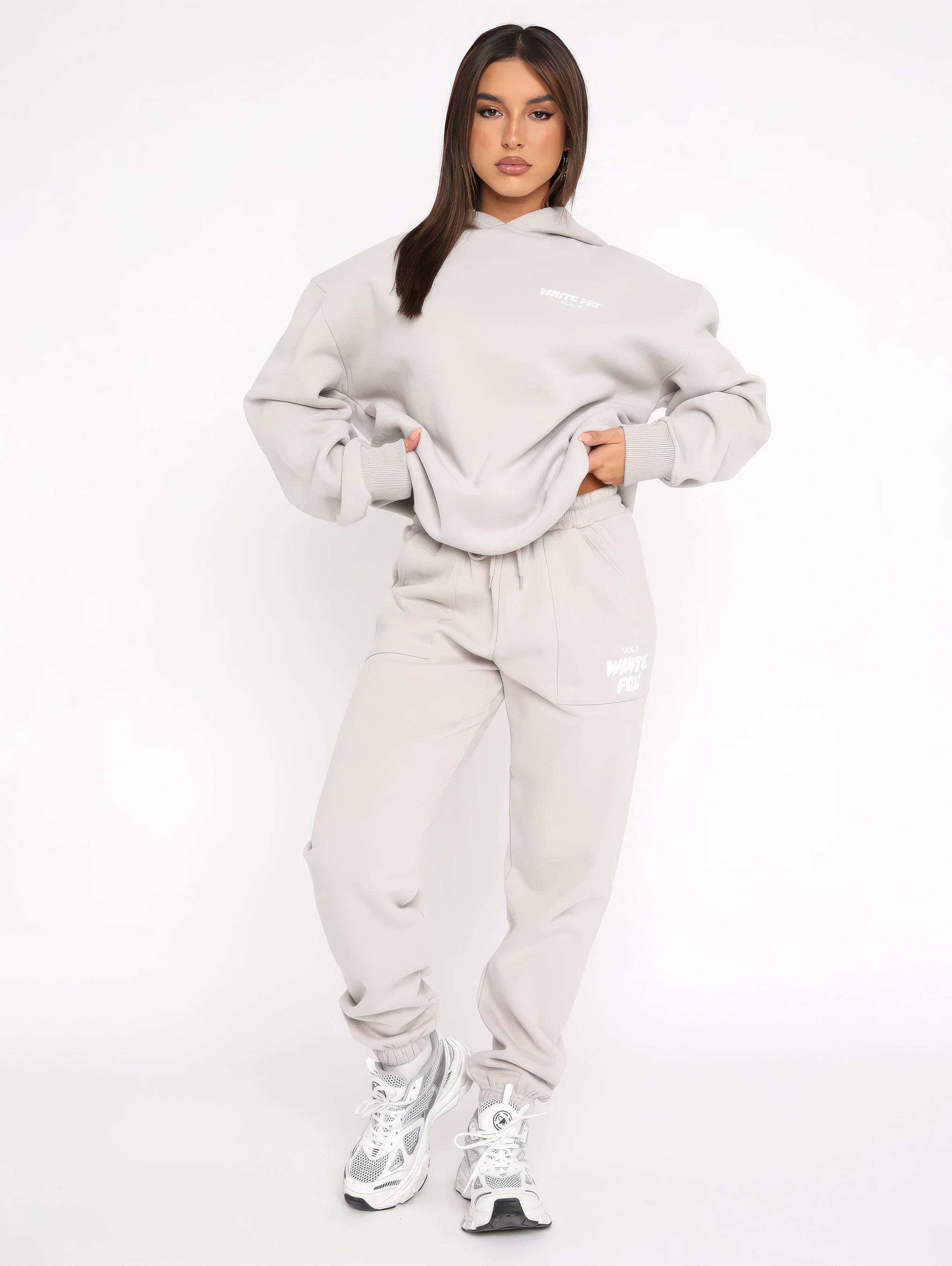 Astrinella Zweiteiliges Tracksuit Set | Bequem & Stylisch für Alltag & Freizeit