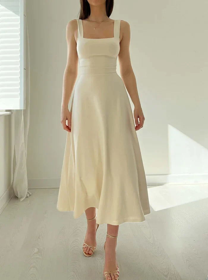 Elandra - Robe courte élégante coupe slim | Bretelles épaisses | Look d'été | Élégant et confortable pour les journées chaudes 