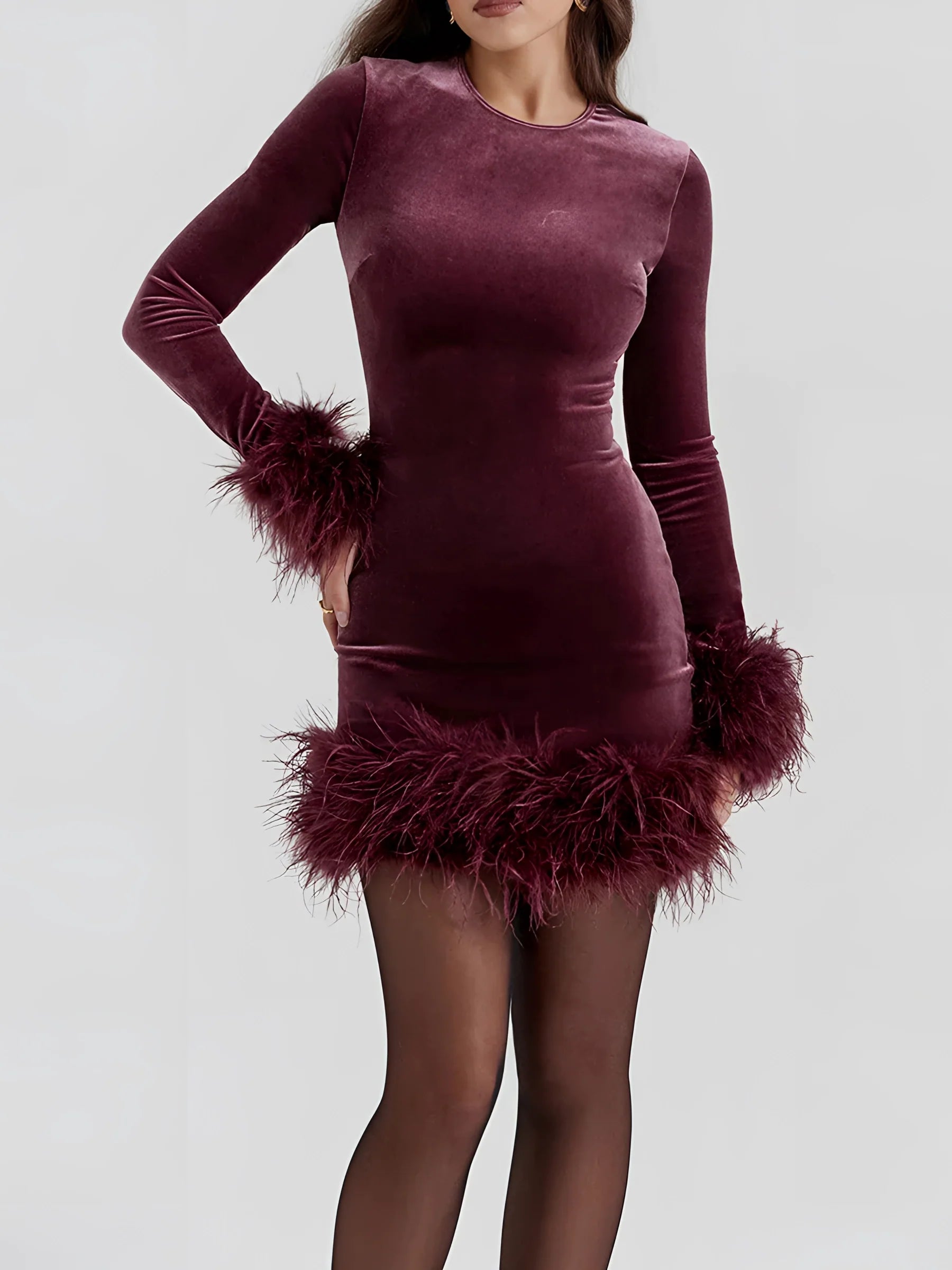 Mini-robe à bordure en plumes Glamora | Design élégant à manches longues | Tenues de fête pour femmes