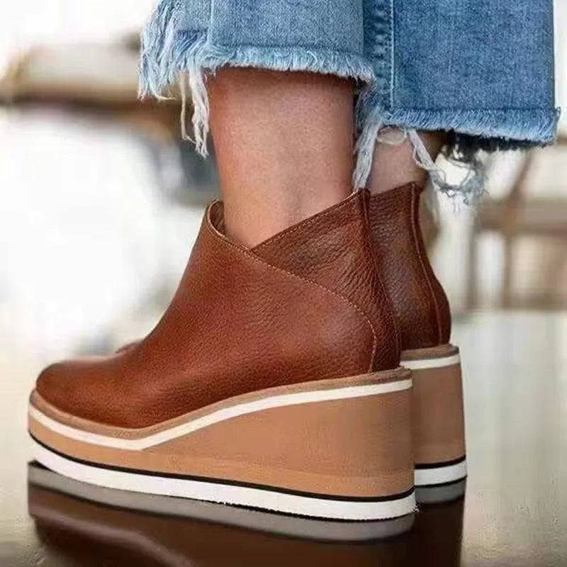 EasyWalk Ergonomic Ankle Boots | Stylish &amp; Comfortable for Every Occasion