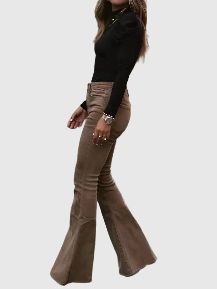 Pantalon évasé VelvetFlares pour femme | Tissu en velours côtelé confortable | Tendance et moulante | Parfait pour la vie quotidienne et les loisirs