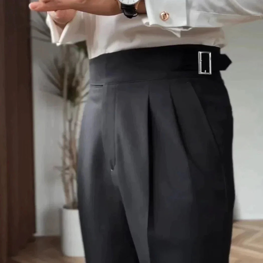 BuckleFit Klassische Herren-Hose mit Schnallen-Design | Stilvoll & Bequem | Perfekt für Büro & Freizeit
