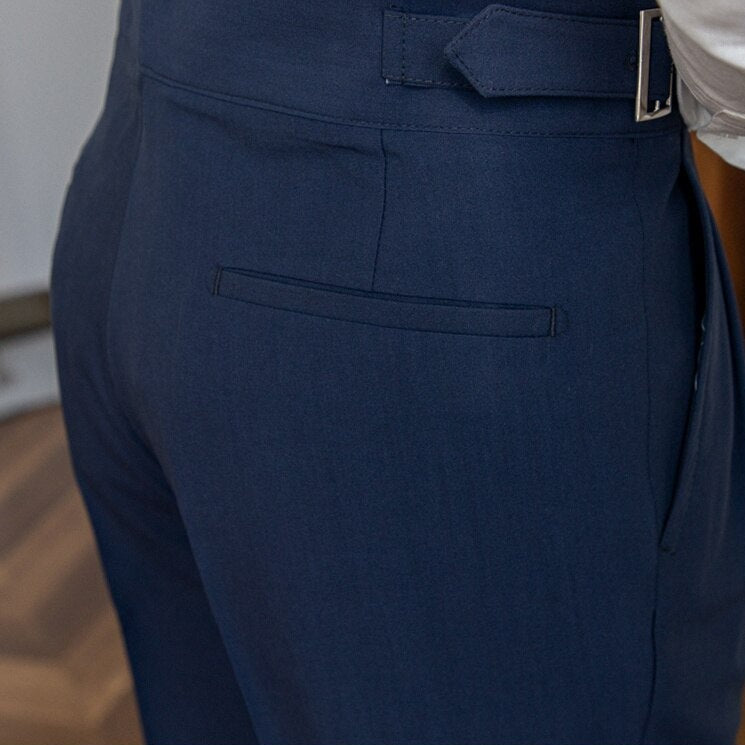BuckleFit Klassische Herren-Hose mit Schnallen-Design | Stilvoll & Bequem | Perfekt für Büro & Freizeit