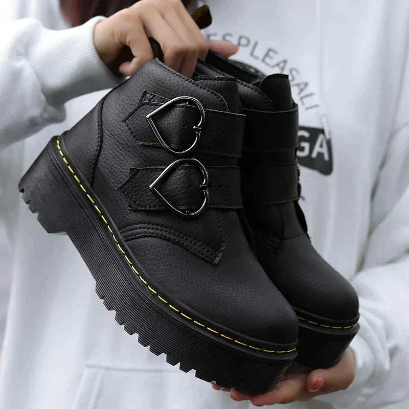 HeartStep ankle boots with heart-shaped buckles | Stylish | Comfortable | Perfect for fall/winter