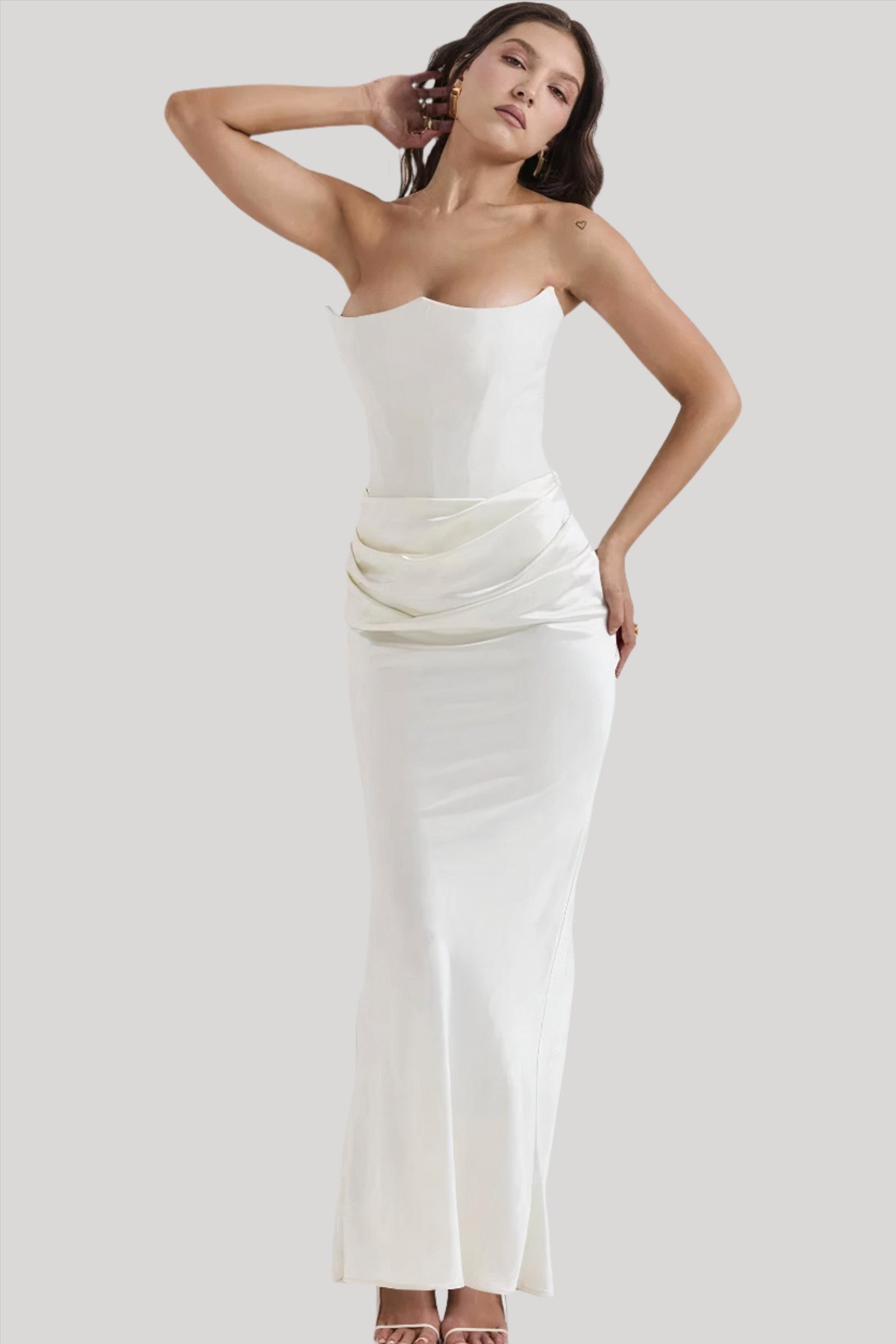 Off-the-shoulder elegant maxi dress for women | Perfect for special occasions