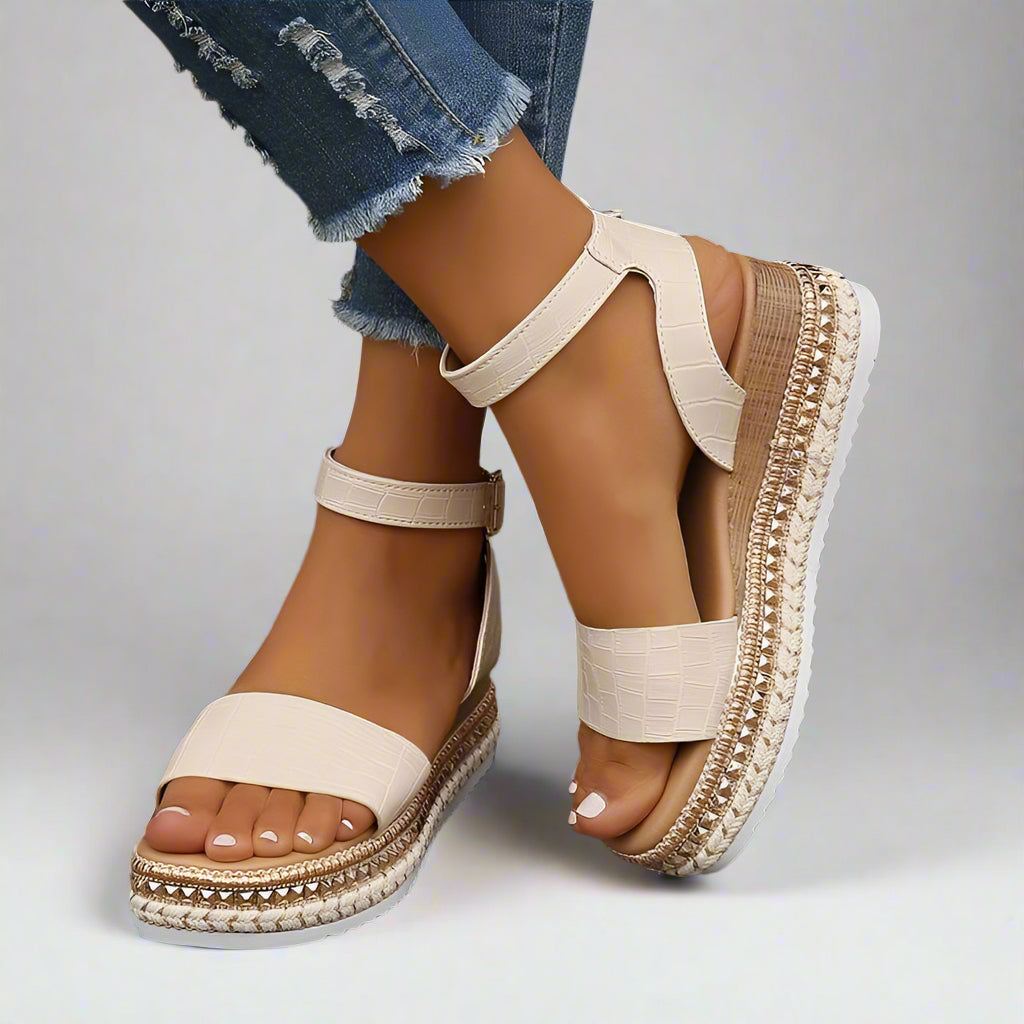 VeraWalk Orthopedic Sandals for Women | Comfortable Summer Sandals | Trendy &amp; Breathable | Perfect for Everyday Wear