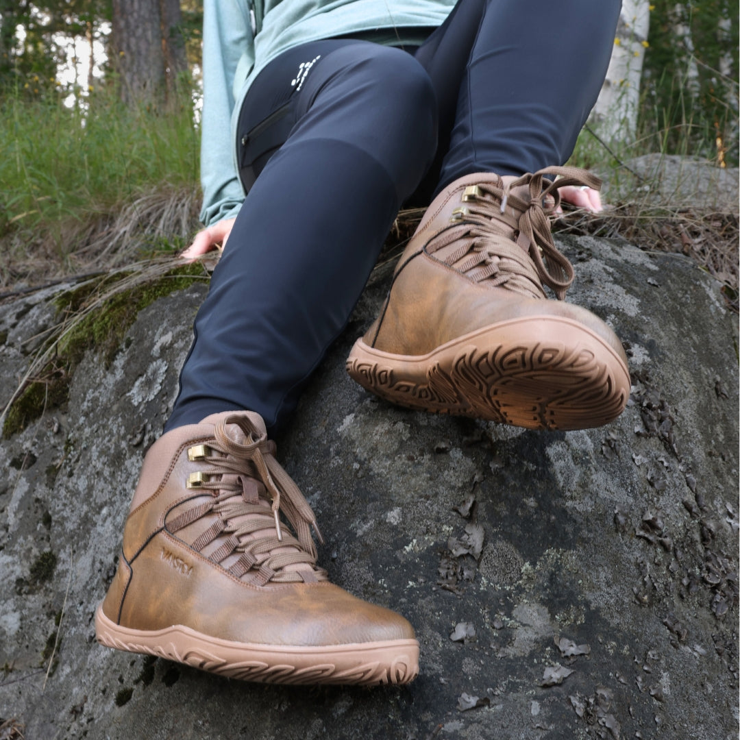 TerraStride Barfuß-Trekkingstiefel | Leicht & Komfortabel | Für Outdoor-Abenteuer