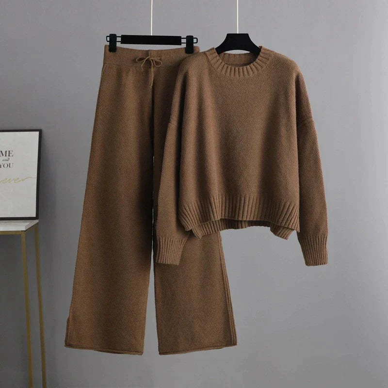 Ysolia Mélanie | Duo tricot d'hiver : Ensemble pull et pantalon large pour un confort ultime