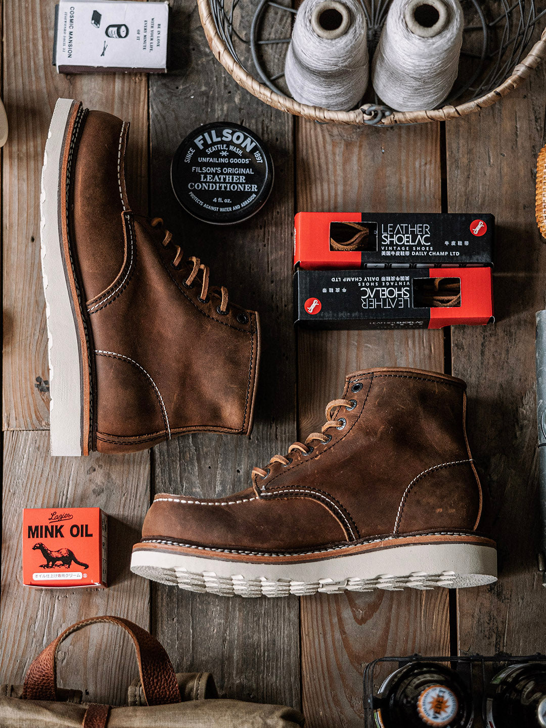 Delyria full-grain leather work boots | Robust moc toe boots for every challenge